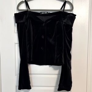 DO+BE Black Sleeveless Crop Blouse with Sailor Collar